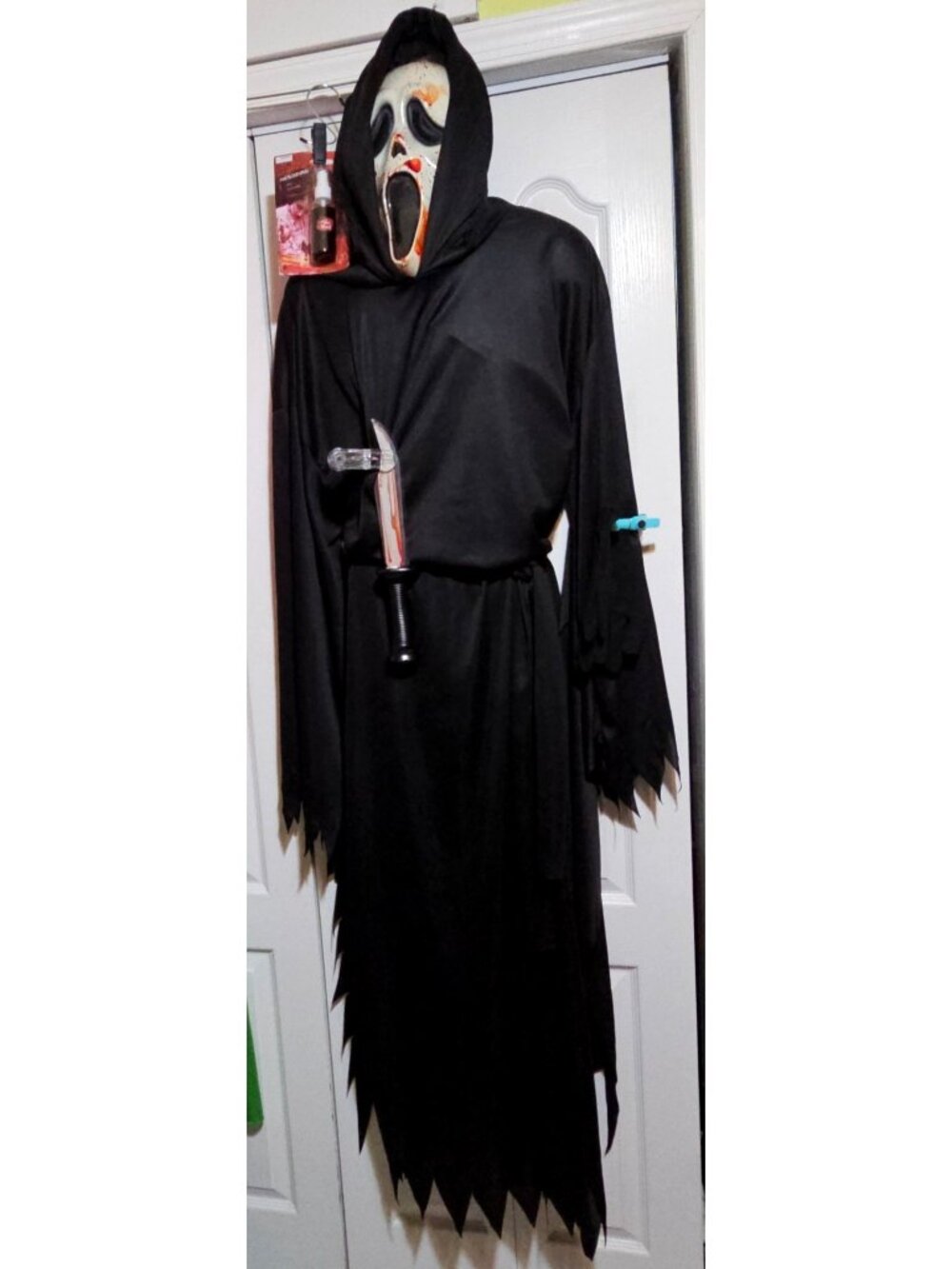 Ghostface Bleeding Face Mask Adult Costume Scream Halloween Robe Knife Blood
